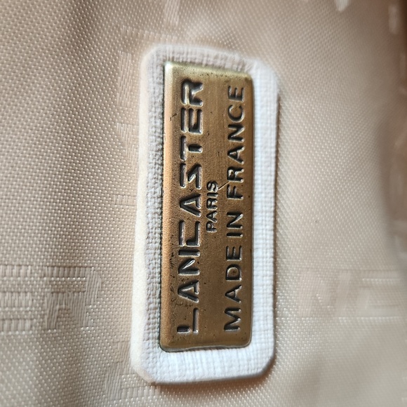 Lancaster Paris leather cross body - Picture 10 of 15